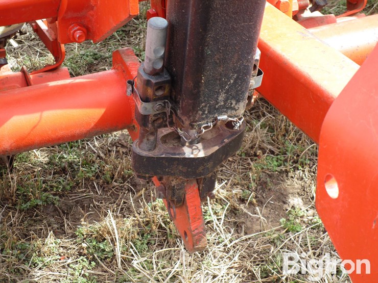 allis-chalmers-6r30-pull-type-planter-image-18