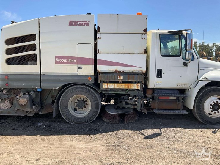 2015-international-durastar-4300-image-27