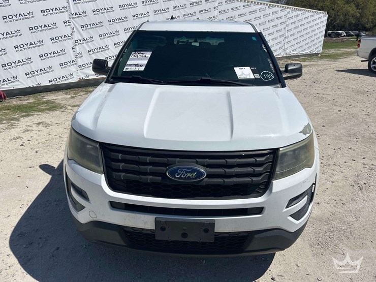 2016-ford-explorer-image-20