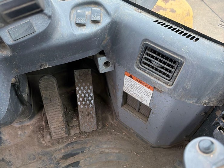 2007-komatsu-wa250-5l-image-56