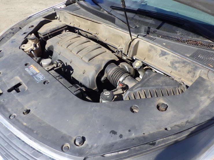 2014-chevrolet-traverse-image-10