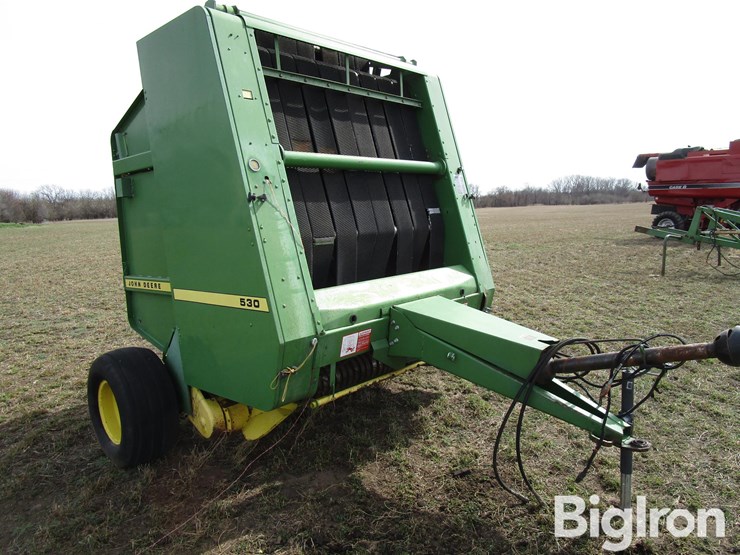 john-deere-530-image-3