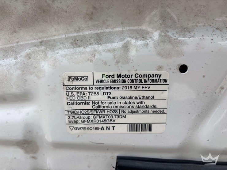 2016-ford-explorer-image-10