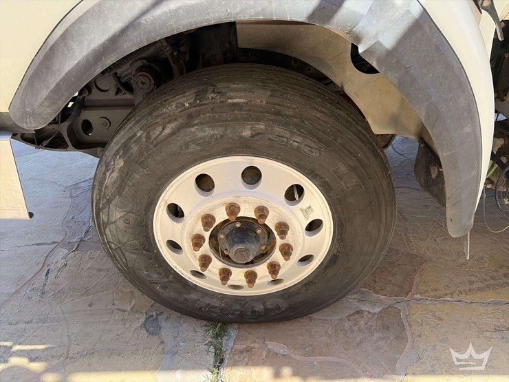 2015-international-paystar-5900i-24ft.-flatbed-truck-image-27