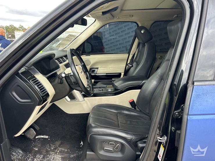 2013-land-rover-range-rover-image-12