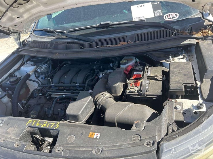 2016-ford-explorer-image-6