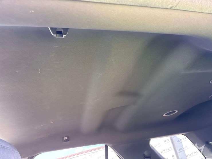 2015-ford-explorer-image-18