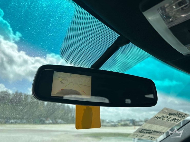 2016-ford-explorer-image-16