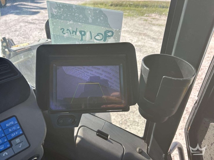 2016-komatsu-wa320-8-image-19