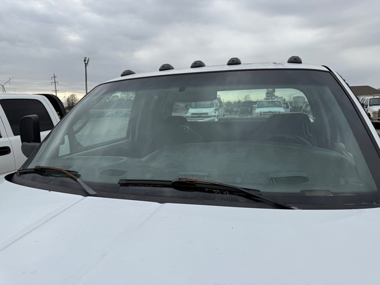 1999-dodge-ram-3500-image-45