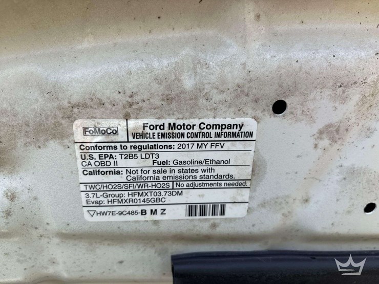 2017-ford-explorer-image-10