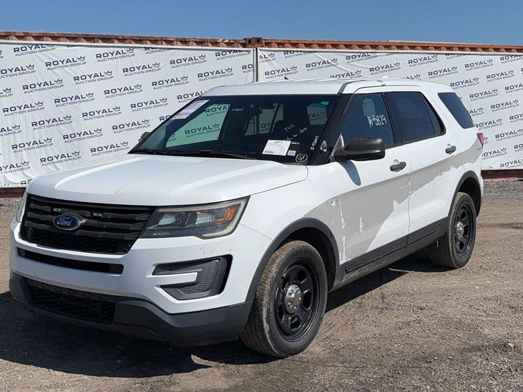 2017-ford-explorer-image-1