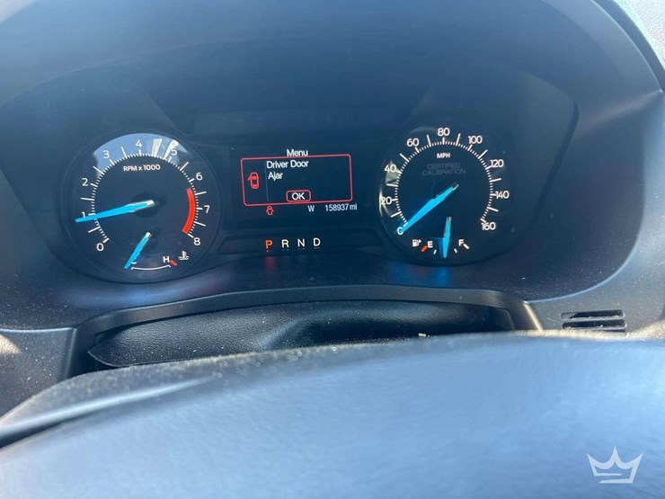 2016-ford-explorer-image-12