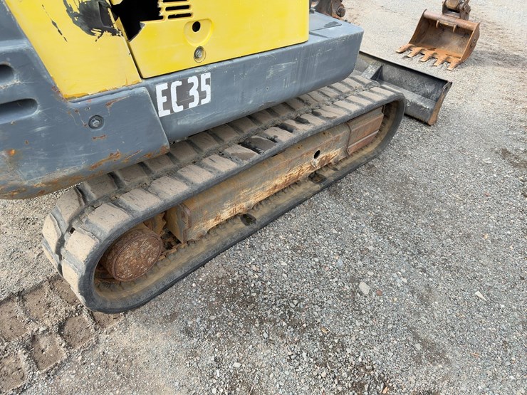 2004-volvo-ec35-image-21