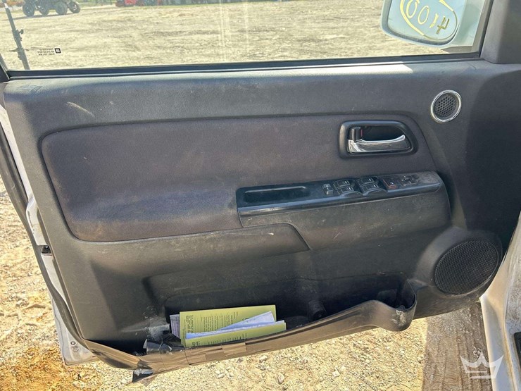 2012-chevrolet-colorado-image-10