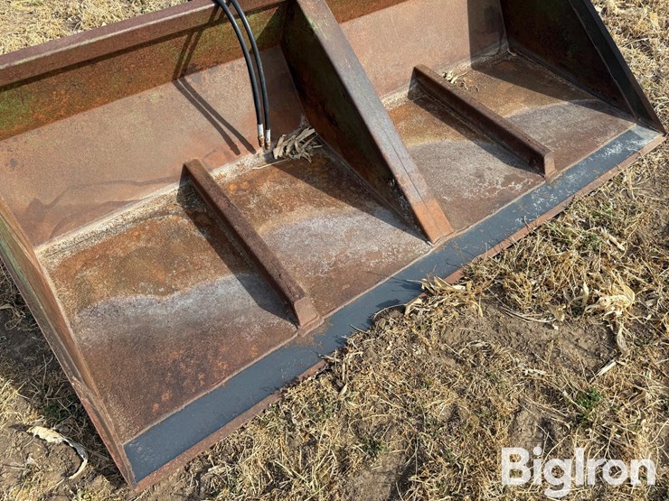 gnuse-3-pt-bucket-image-10