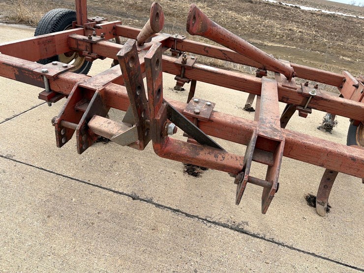 bush-hog-10-shank-chisel-plow-image-12