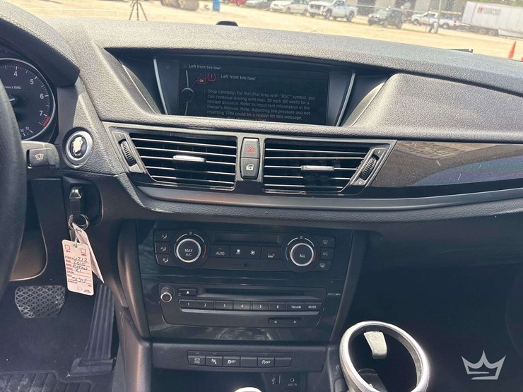 2015-bmw-x1-suv-image-14