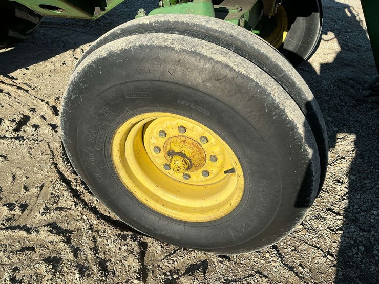 1980-john-deere-4440-image-26