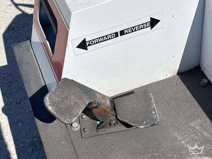 2019-lynco-mini-mover-aircraft-tug-cart-image-15