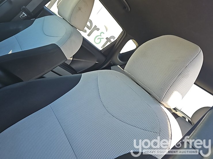 2014-kia-soul-image-13