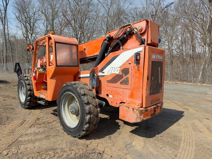 2014-sky-trak-10054-image-3