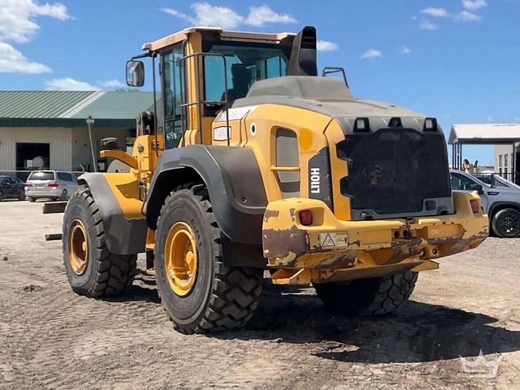 2015-volvo-l110h-image-4