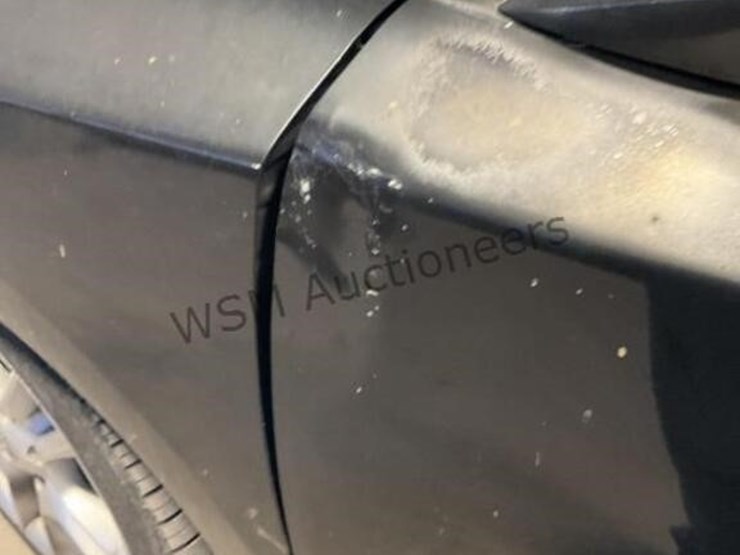 2011-nissan-maxima-sdn-image-10