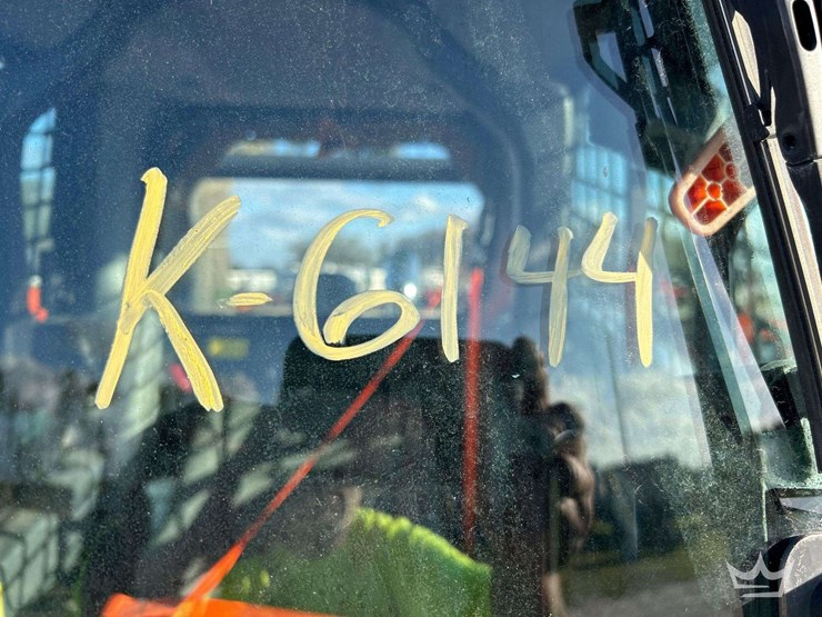 2023-deere-333g-image-33