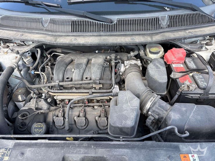 2015-ford-explorer-image-9