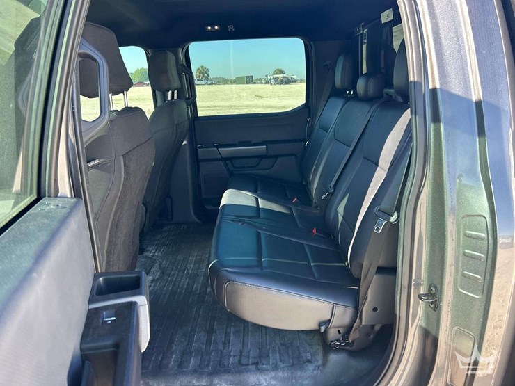 2021-ford-f150-image-22