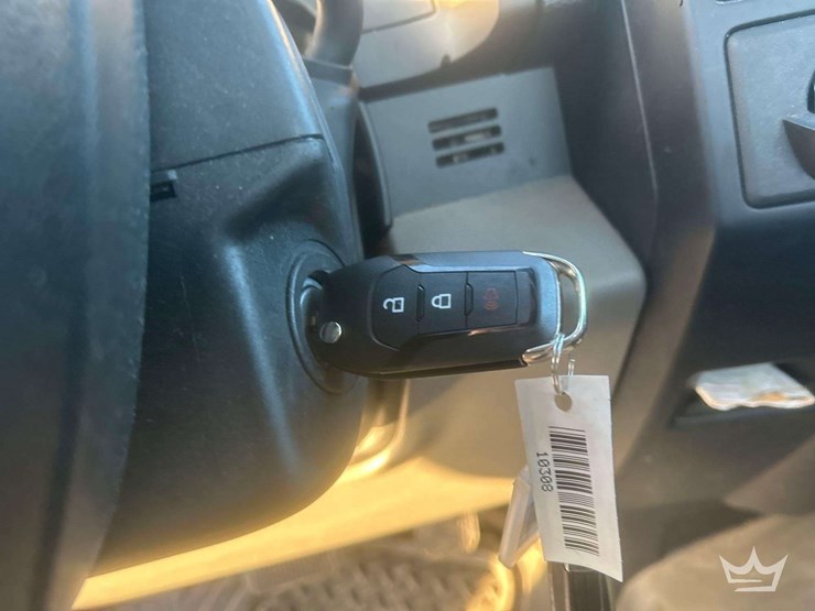 2015-ford-f150-image-21