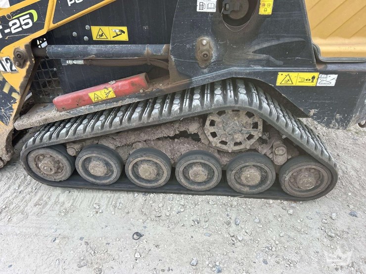 2019-asv-rt-25-posi-track-compact-track-loader-skid-steer-image-19