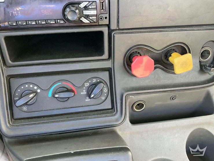 2015-international-prostar-image-18