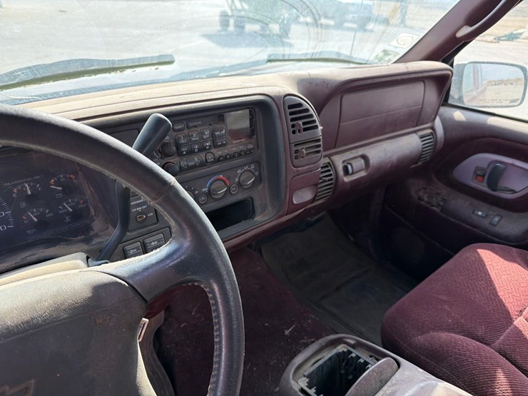 1997-chevrolet-k1500-image-29