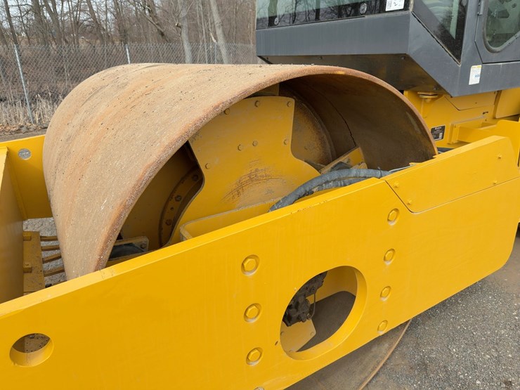 2012-liugong-612h-image-9