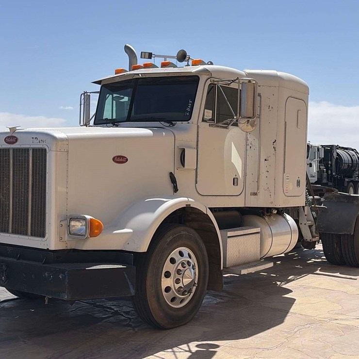 2001 PETERBILT 378