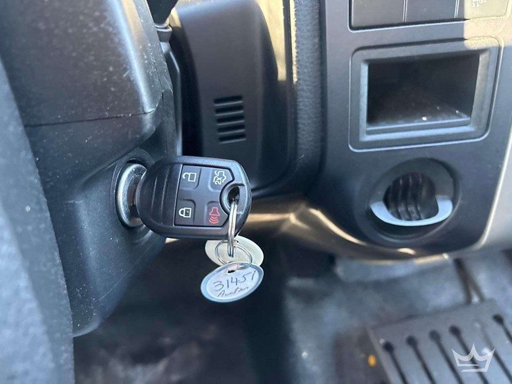 2016-ford-expedition-image-21