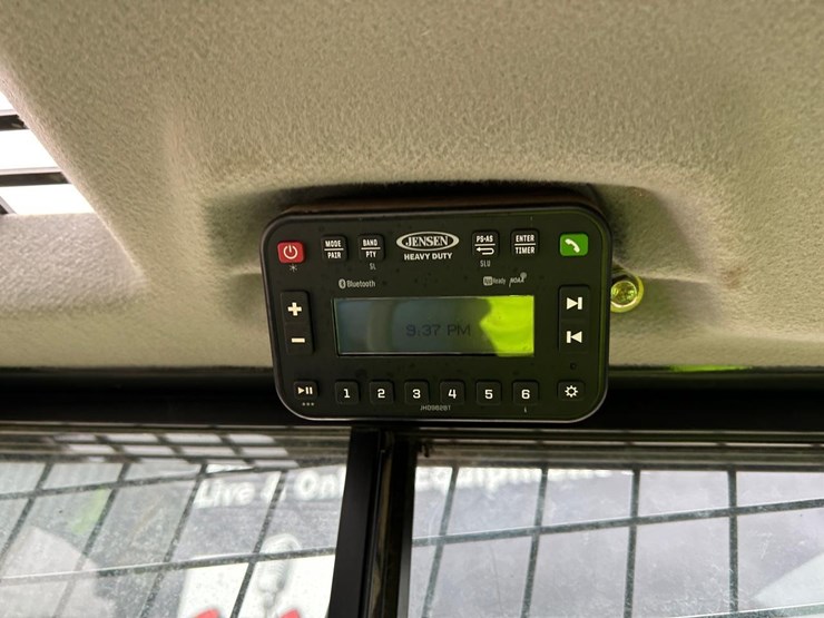 2024-case-tv450b-image-25