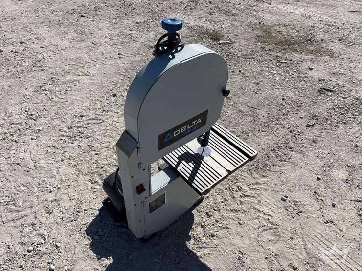 delta-bs100-shopmaster-bandsaw-image-1