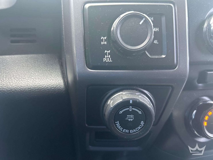 2016-ford-f150-image-18