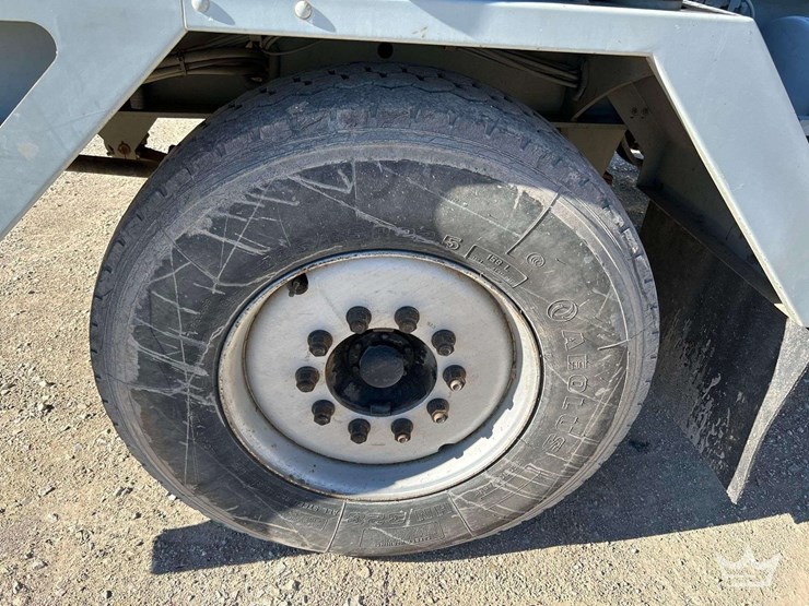 2004-gradall-xl3100-image-31