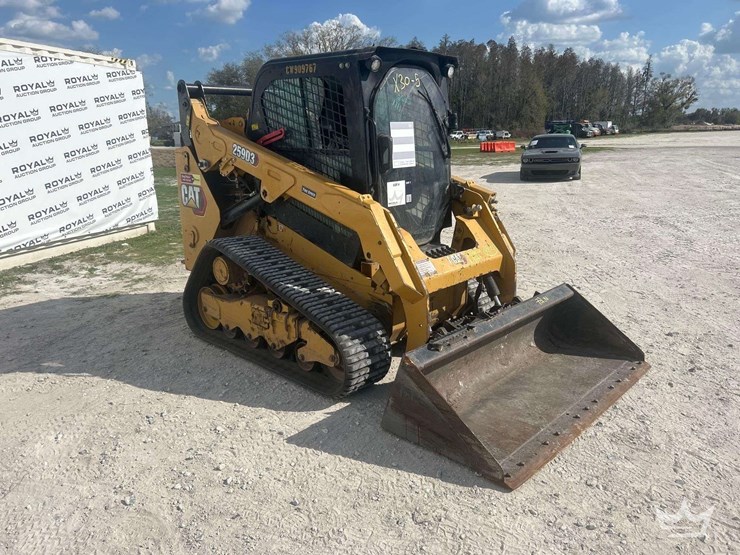 2021-caterpillar-259d3-image-2