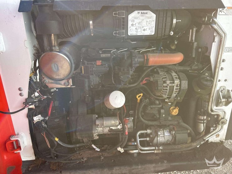 2023-bobcat-t595-image-7