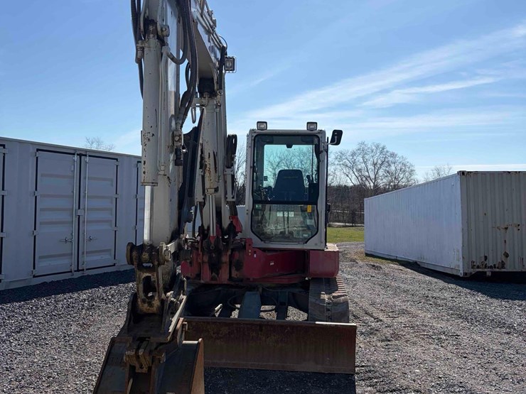 takeuchi-tb280fr-image-2