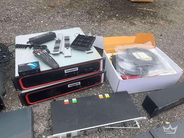 miscellaneous-office-and-server-tech-image-5