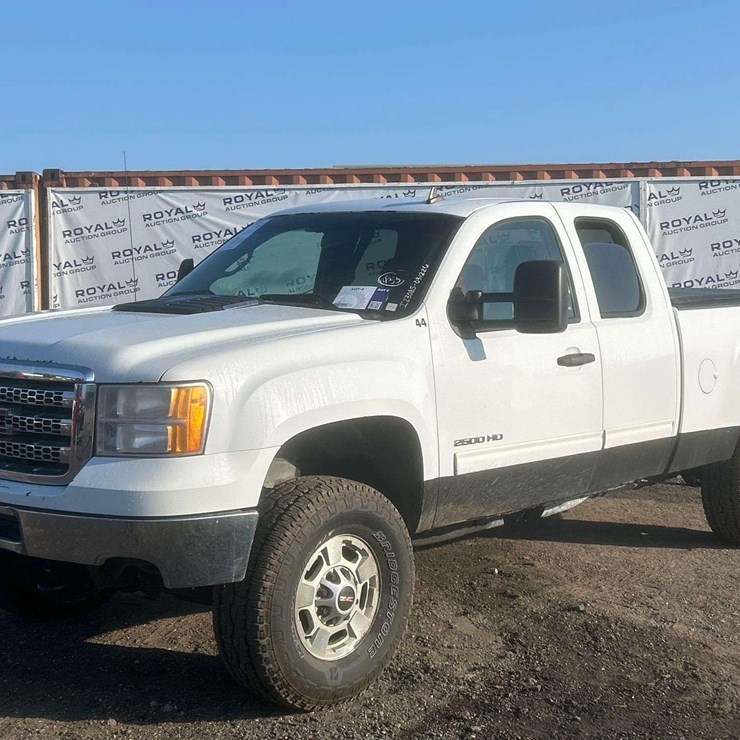 2013 GMC SIERRA 2500