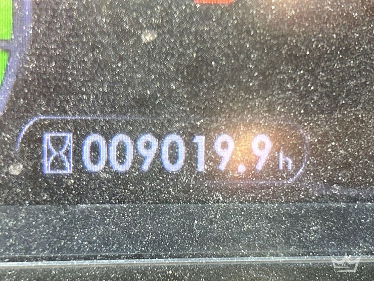 2016-komatsu-wa320-8-image-6