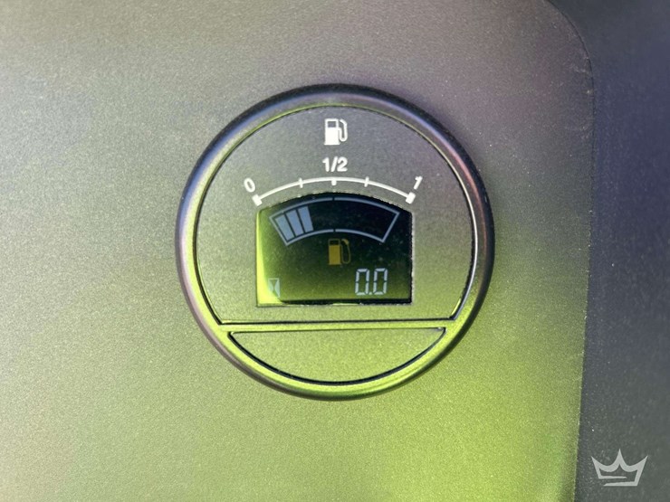 2023-auto-crane-6006eh-image-25