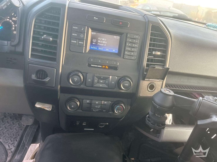 2015-ford-f150-image-19